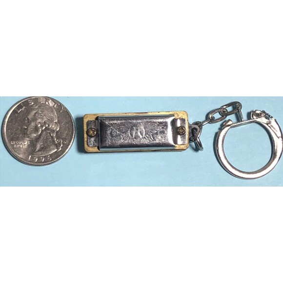 Hohner Mini Harmonica ,Novelty Keychain Very Good Condition - Picture 2 of 2